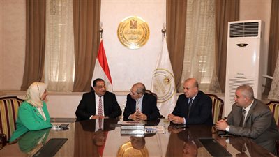 التعليم توقع بروتوكول تعاون مع جامعة المنصورة لتدريب طلاب على مهنة فني صيانة الأجهزة الطبية