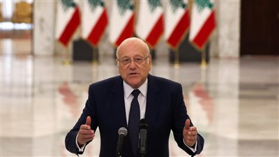 رئيس الحكومة اللبنانية: لا نملك عصا سحرية لتجاوز الصعاب.. وعلى الجميع التضحية