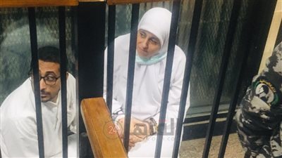 محكمة الجنايات تأمر بعرض عائشة الشاطر على لجنة طبية ثلاثية