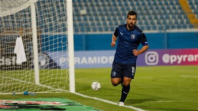 عبد الله السعيد يطالب مسؤولي الزمالك بحسم موقفهم