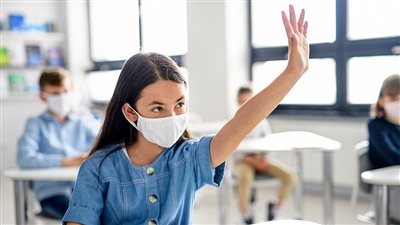 استخدام الهواتف وجمع الأموال من الطلاب.. أبرز المحظورات في المدارس مع بداية العام الدراسي الجديد