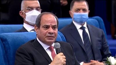 السيسي: إحنا بنعمل أشياء غير مسبوقة في تاريخ مصر والمنطقة