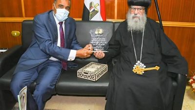 كنائس مطروح تحتفل باليوبيل الذهبي للأنبا باخوميوس