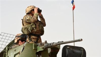 فرنسا تهدد مالي بسبب مرتزقة روس.. والكرملين يرد