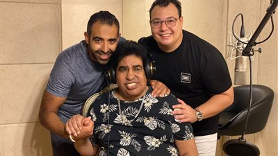 محمد عدوية يعلق على مشاركة والده في أغنية جديدة: مفاجأة للجمهور