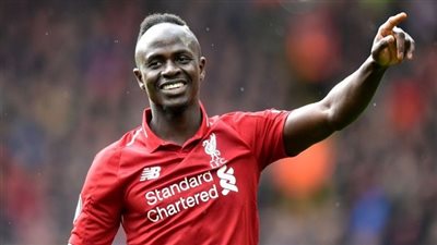 ساديو ماني: وقّعت مع مانشستر يونايتد وألغيت الاتفاق في اللحظات الأخيرة