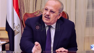 اليوم.. بدء الكشف الطبي للطلاب الجدد بجامعة القاهرة