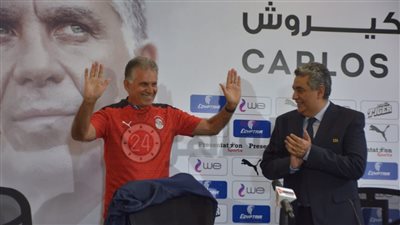 اتحاد الكرة يوافق على طلب كيروش بانطلاق الدوري قبل توقف نوفمبر