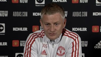 سولشاير يتحدث عن هزيمة يونج بويز وغياب كافاني 