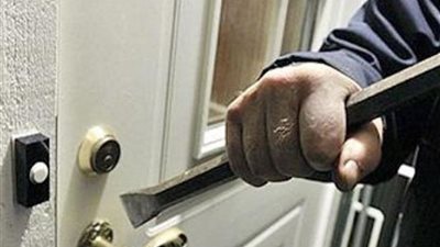 كسر أبواب الشقق لسرقتها.. محاكمة عاطل لسرقة المساكن والمحال بمصر الجديدة