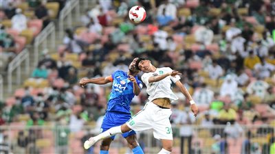 التعادل الإيجابي يحسم مواجهة الأهلي والفتح في الدوري السعودي