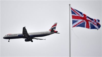 السفارة البريطانية بالقاهرة تُعلق على رفع مصر من القائمة الحمراء لفيروس كورونا