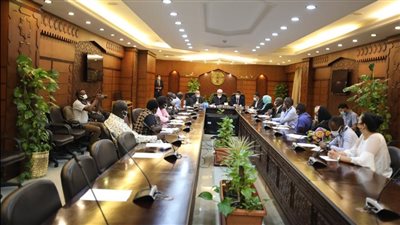 وفد إفريقي يزور الأزهر للتعرف على تجربة بيت العائلة المصري