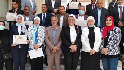 التنمية المحلية تنظم دورة قادة المستقبل للسيدات لرفع نسبة تولى المرأة للمناصب القيادية