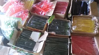 ضبط 3800 عبوة عصير أطفال مجهولة المصدر داخل مخزن غير مرخص بالأقصر