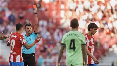 مفاجأة في تقرير حكم مباراة أتلتيكو مدريد بشأن أزمة فيليكس |صورة