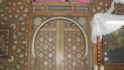 لها 12 قبة.. نكشف تفاصيل كنيسة الأمير تادرس بقرية دير السنقورية | صور