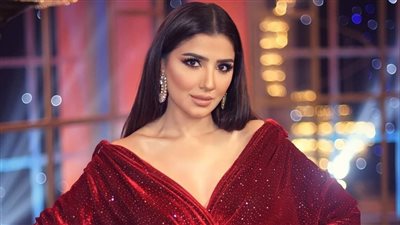 غياب مي عمر عن العرض الخاص لـ فيلم هارلي