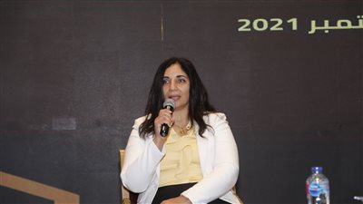 قطاع الأعمال: تدشين خطة لتطوير قطاع الغزل والنسيج بالصعيد