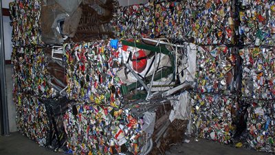 طارق العربي: استخدام مرفوضات المخلفات كـ وقود بديل لمصانع الأسمنت