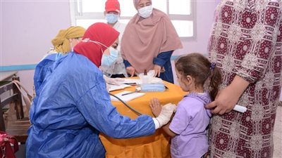 رئيس جامعة طنطا: الكشف الطبي لـ1321 حالة بمركز زفتى وتقديم العلاج بالمجان