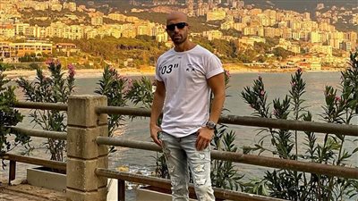 مصفف الشعر مايك نصري يقدم نصائح للعرائس 