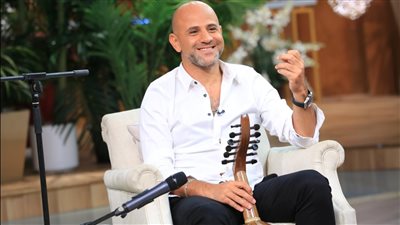 عزيز الشافعي في ضيافة برنامج معكم مع منى الشاذلي الخميس المقبل