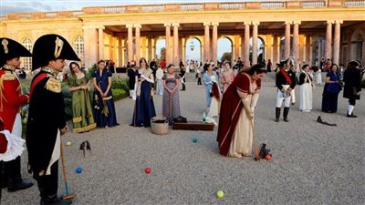 إطلاق مدافع وعروض أسلحة.. قصر فرساي بفرنسا يحتفل بمرور 200 عام على رحيل نابليون