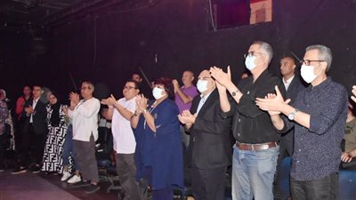 وزيرة الثقافة: المسرح يجسد الواقع ويتوصل إلى حلول لقضايا المجتمع