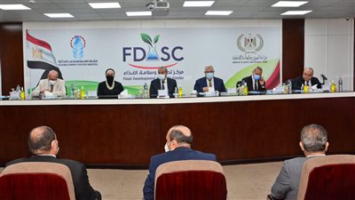 وزيرة التجارة: 4.5 مليار دولار صادرات الصناعات الغذائية والحاصلات الزراعية في 8 أشهر