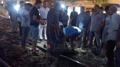 العثور على أشلاء سيدة لقيت مصرعها تحت عجلات القطار بالمحلة الكبرى | صور