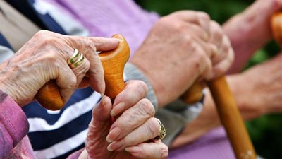 مؤلف تقرير التنمية البشرية 2021: أعمار السيدات في مصر أطول من أعمار الرجال