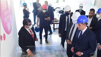 الرئيس التنفيذي لهيئة الاستثمار يتفقد المنطقة الحرة في عتاقة والأدبية بالسويس