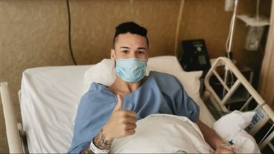 6 غرز أسفل العين.. الشارقة يعلن تفاصيل إصابة ماركوس ميلوني | صورة