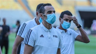 مصطفى غربال يعاين ملعب برج العرب قبل مواجهة الأهلي وطلائع الجيش