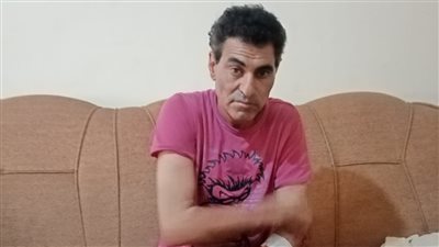 زوجة رجل أعمال تستغيث بـ السيسي لعلاج زوجها: فقد أمواله ومفيش مستشفى راضية تستقبله | فيديو