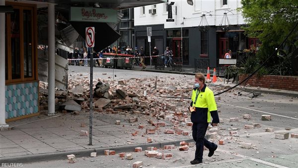 ألحق الزلزال يدمر