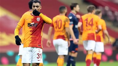 مصطفى محمد يقود هجوم جالطة سراي أمام قيصري سبور بالدوري التركي