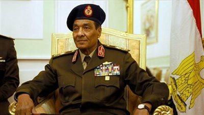 شخصيات عامة ومشاهد مؤثرة من عزاء المشير طنطاوي