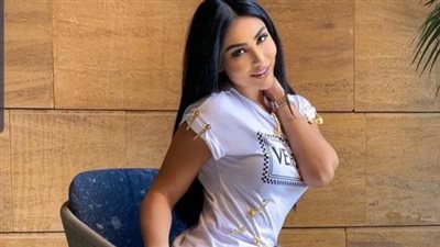 رغم خلافتهما.. شيرين أبو العز لـ ابن طارق العريان: سلامة قلبك