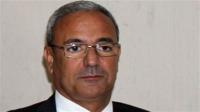 عضو الزمالك: قرار وقف القيد ظهر في عز المنافسة على الدوري.. وأخطرنا كارتيرون بمنع إشراك اللاعب