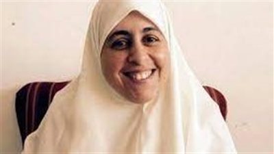 عائشة الشاطر و30 متهما بالإرهاب يصلون محكمة الجنايات في قضية نشر أخبار كاذبة 