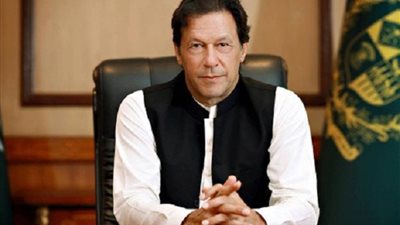 حبس رئيس الوزراء الباكستاني السابق عمران خان 8 أيام على ذمة التحقيق في قضية الفساد