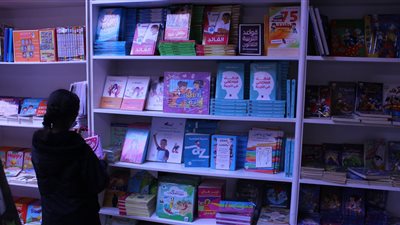 مكتبة ميكروفون تستعد لـ عودة الدراسة بـ 140 ألف كتاب للأطفال 