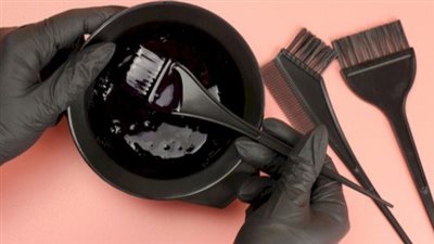 دار الإفتاء توضح حكم صبغ الشعر باللون الأسود