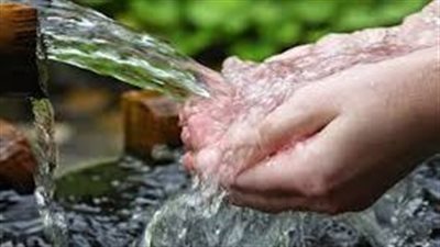 هل تؤثر التغيرات المناخية في حصول الفرد على مياه صالحة لـ الشرب؟.. أستاذ موارد مائية يُجيب