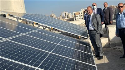 جامعة الزقازيق تستعد لتجربة محطة الطاقة الشمسية الجديدة بكلية الهندسة | صور