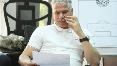 وائل جمعة: كيروش يتعرض لهجوم شديد من خلال حملات ممنهجة 