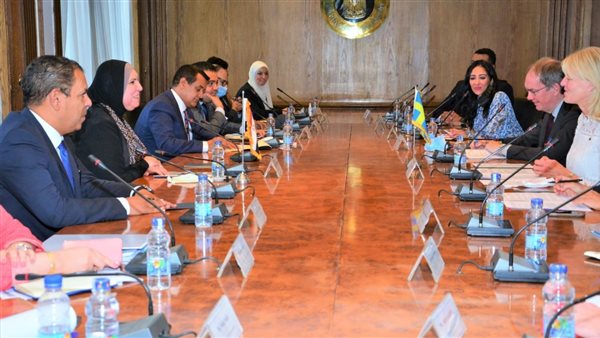 نيفين جامع وزيرة