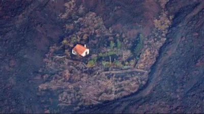 بيت المعجزة.. منزل ينجو من ثورة بركانية بشكل مثير للدهشة